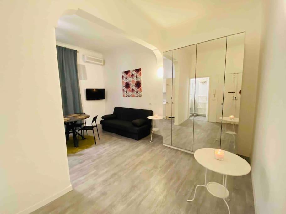 Mamisa Rome, Appartamento Con Parcheggio Privato E Gratuito Dış mekan fotoğraf